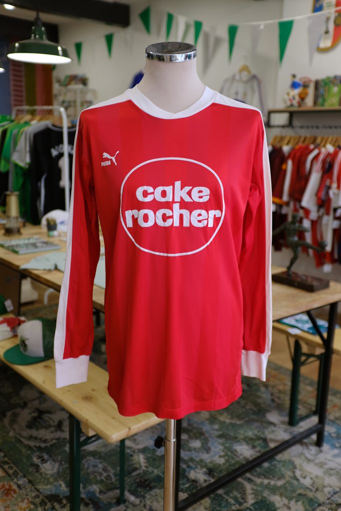 maillot asse cake rocher rouge