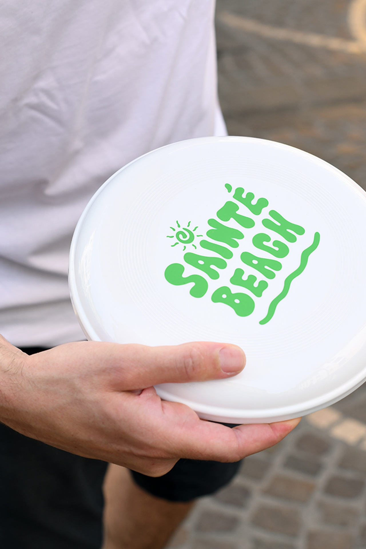 frisbee sainté beach blanc