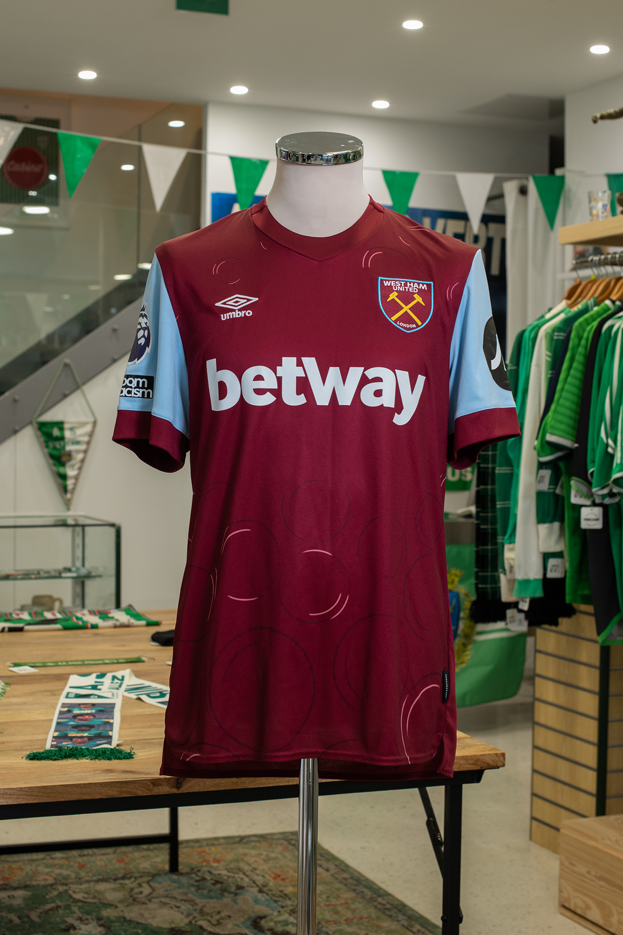maillot west ham kurt zouma