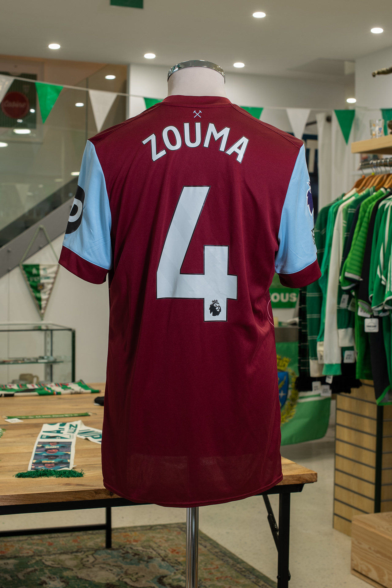 maillot west ham kurt zouma