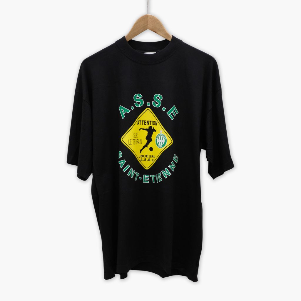 t-shirt asse attention