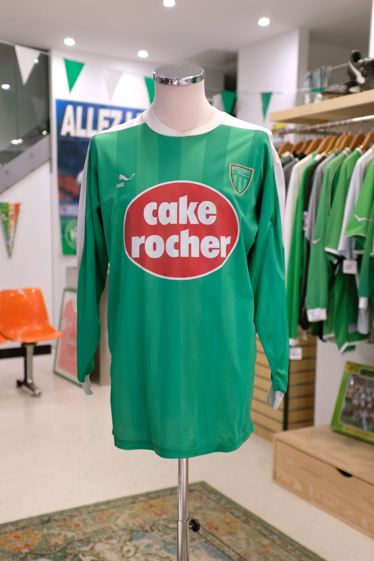 maillot asse cake rocher 1985