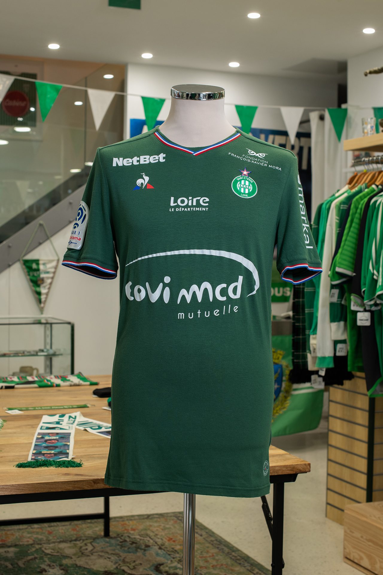maillot asse yann M'Vila