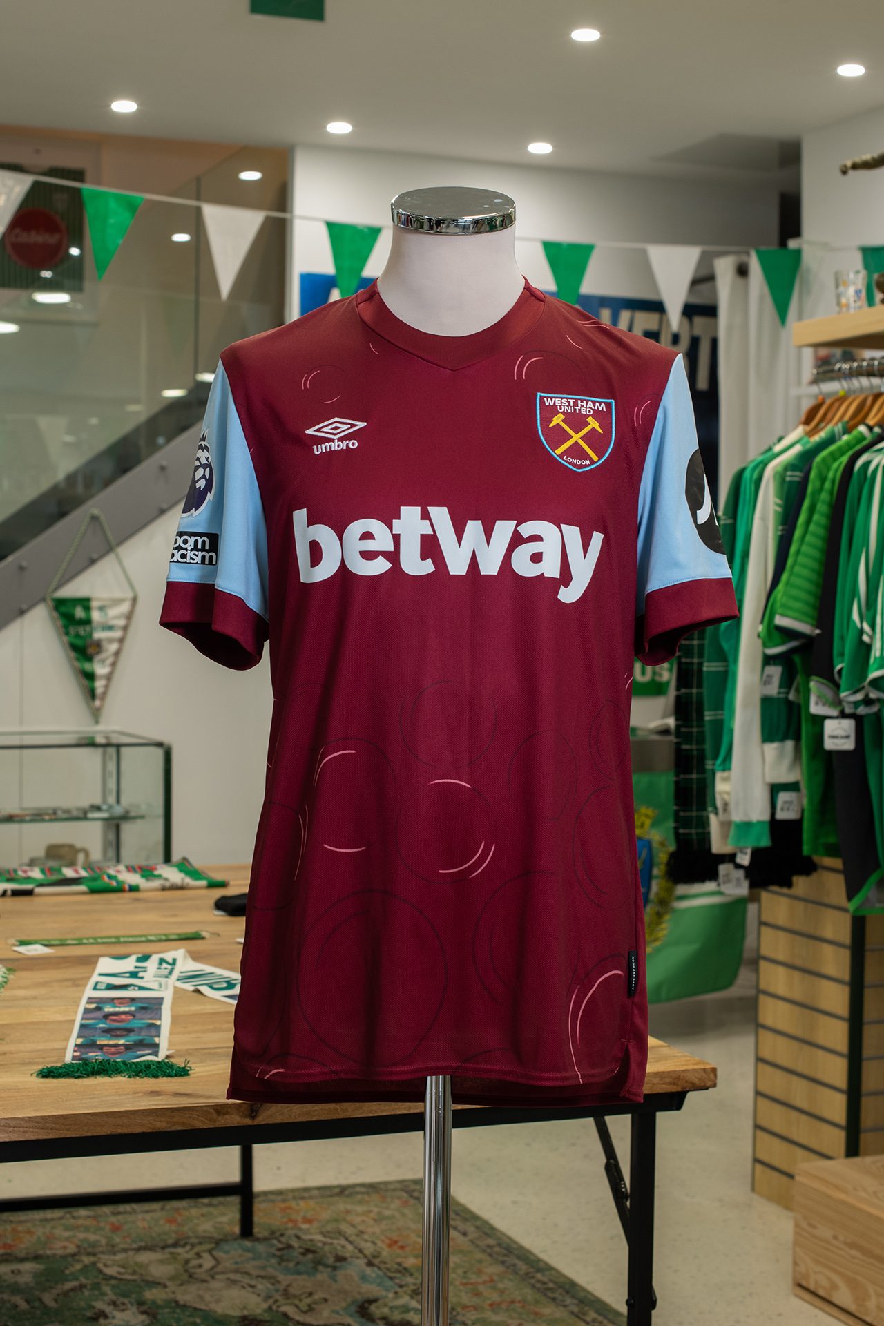 maillot west ham kurt zouma